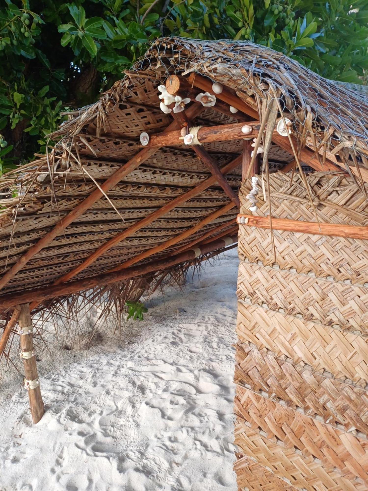 Poemanahere Island Camping A Maupiti Te-Fare-Arii المظهر الخارجي الصورة