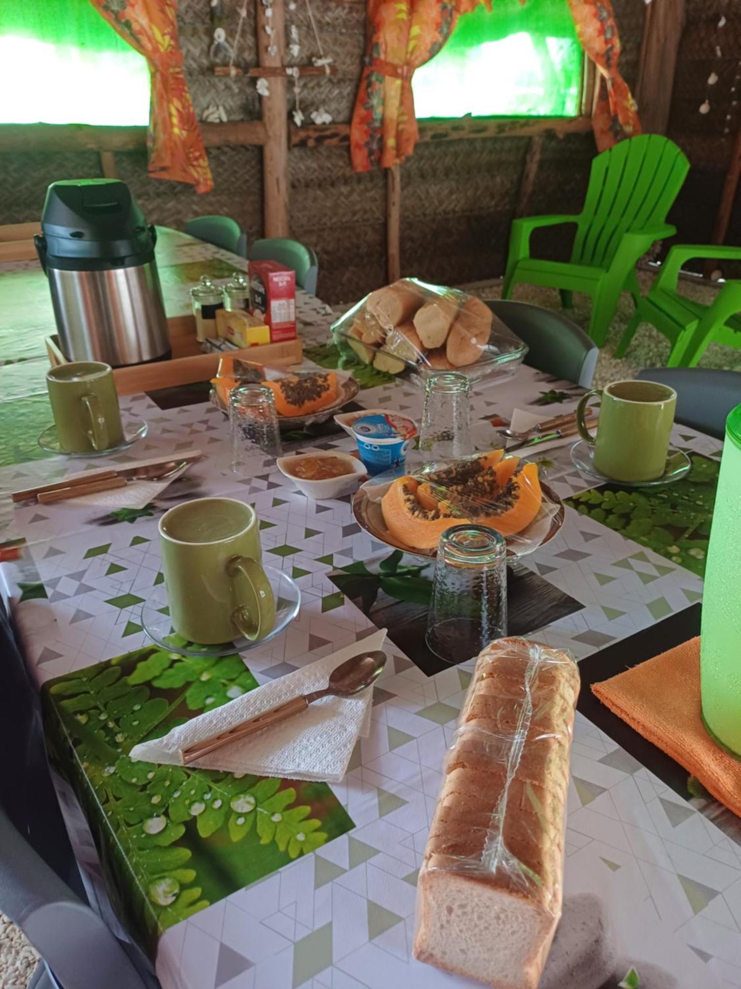 Poemanahere Island Camping A Maupiti Te-Fare-Arii المظهر الخارجي الصورة