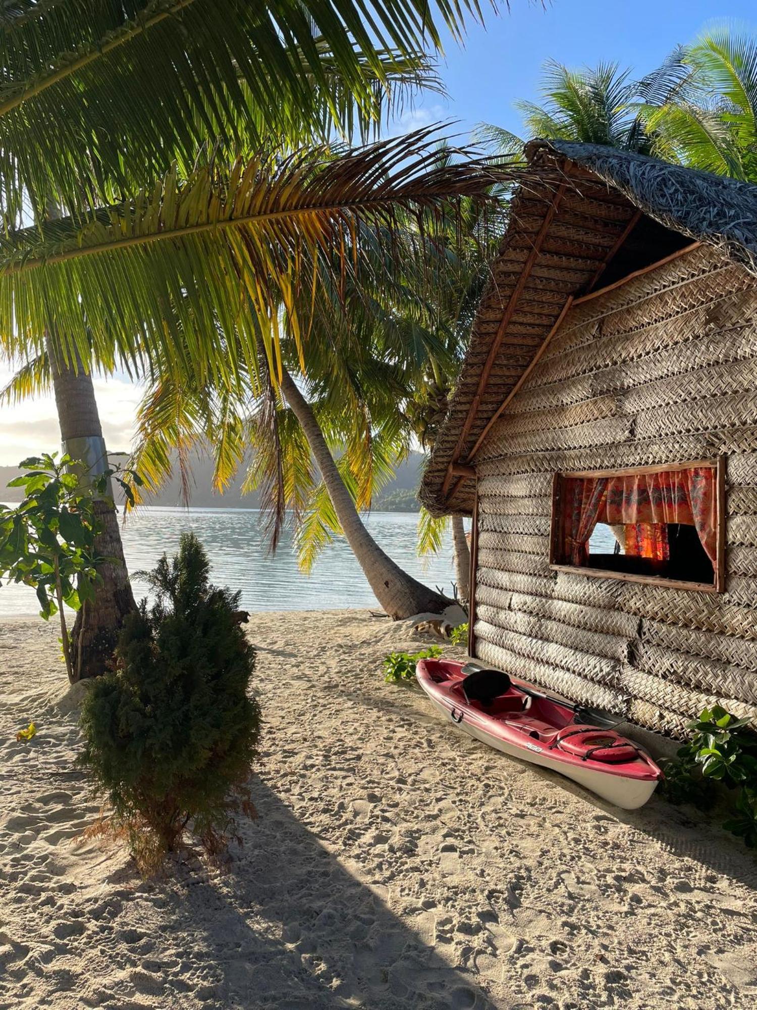 Poemanahere Island Camping A Maupiti Te-Fare-Arii المظهر الخارجي الصورة